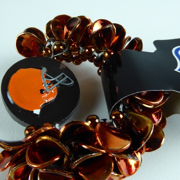 NFL Cleveland Browns Lash Extensions Bracelet NWT - Picture 8 of 8